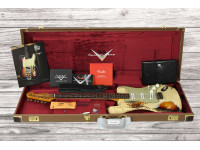 Fender Custom Shop Limited Edition 61 Stratocaster Super Heavy Relic AVWT/3TSB Fender Custom Shop Limited Edition 61 Stratocaster Super Heavy Relic AVWT/3TSB